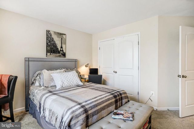 2706 SIR MICHAEL PL, Lanham, MD 20706