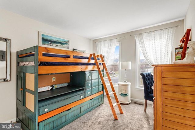 2706 SIR MICHAEL PL, Lanham, MD 20706