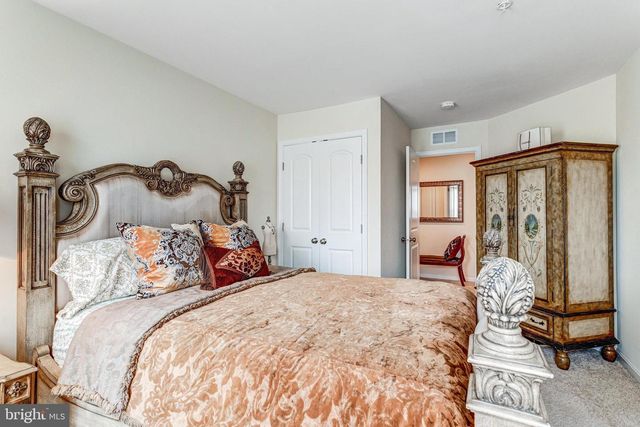 2706 SIR MICHAEL PL, Lanham, MD 20706