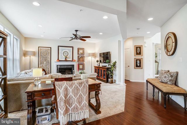 2706 SIR MICHAEL PL, Lanham, MD 20706