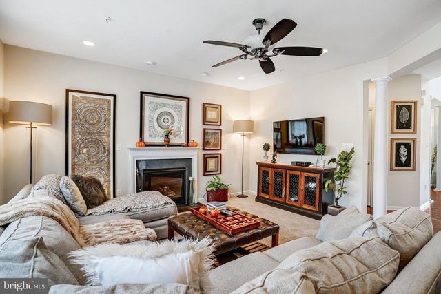 2706 SIR MICHAEL PL, Lanham, MD 20706