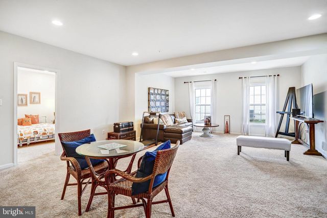 2706 SIR MICHAEL PL, Lanham, MD 20706