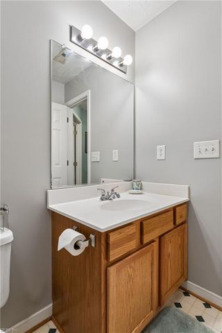 3809 Stream Dr, Gloucester, VA 23061