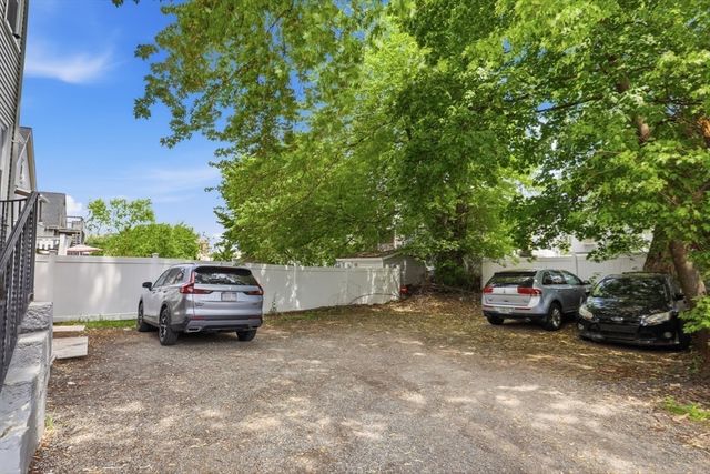 121 Glendale St 3, Everett, MA 02149