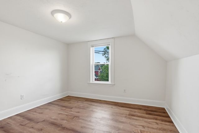 121 Glendale St 3, Everett, MA 02149