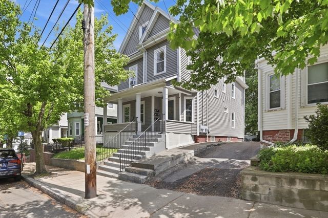 121 Glendale St 3, Everett, MA 02149