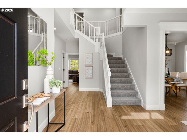 12939 Sw RIDGEFIELD Ln, Portland, OR 97223