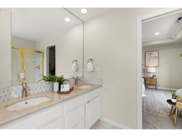 12939 Sw RIDGEFIELD Ln, Portland, OR 97223