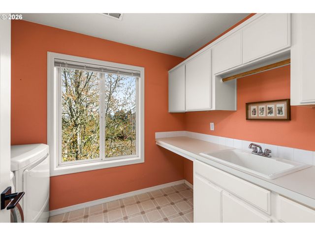 12939 Sw RIDGEFIELD Ln, Portland, OR 97223