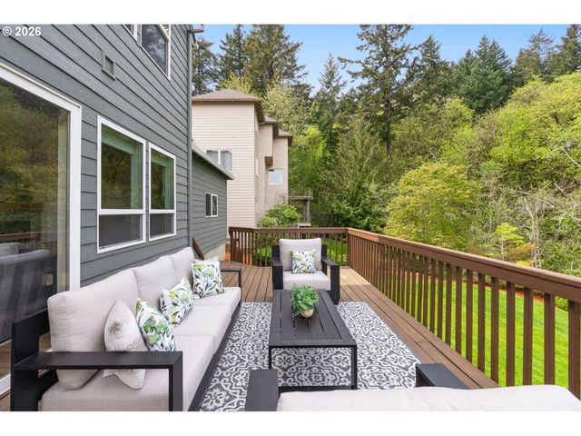 12939 Sw RIDGEFIELD Ln, Portland, OR 97223