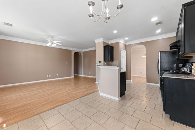 20538 Bonds Creek Lane, Spring, TX 77388