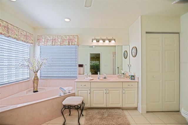 8850 SE 140TH PLACE ROAD, Summerfield, FL 34491