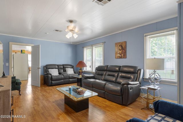 7691 S I-49 Service Road, Opelousas, LA 70570