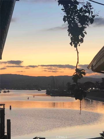 222 20th, Newport Beach, CA 92663