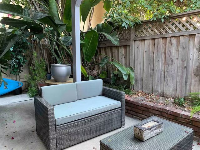 222 20th, Newport Beach, CA 92663