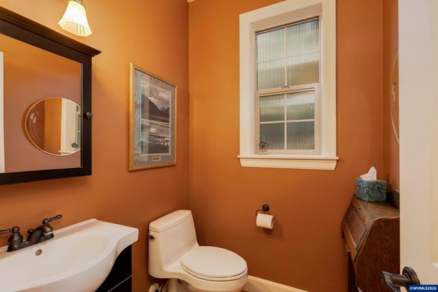 5101 NW Paradise Dr, Forest Grove, OR 97116