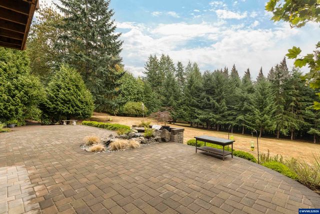 5101 NW Paradise Dr, Forest Grove, OR 97116