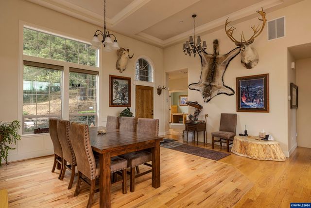 5101 NW Paradise Dr, Forest Grove, OR 97116