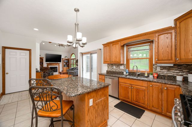 227 Saint Leonards Lane, Cranberry Twp, PA 16066