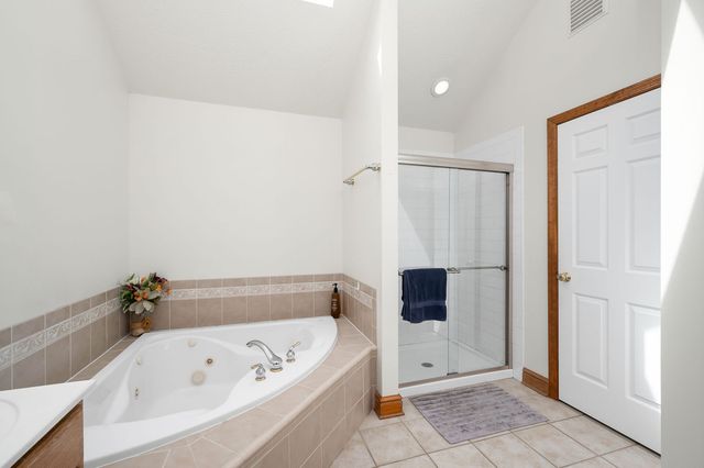 227 Saint Leonards Lane, Cranberry Twp, PA 16066