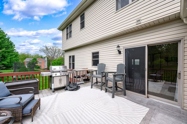 227 Saint Leonards Lane, Cranberry Twp, PA 16066