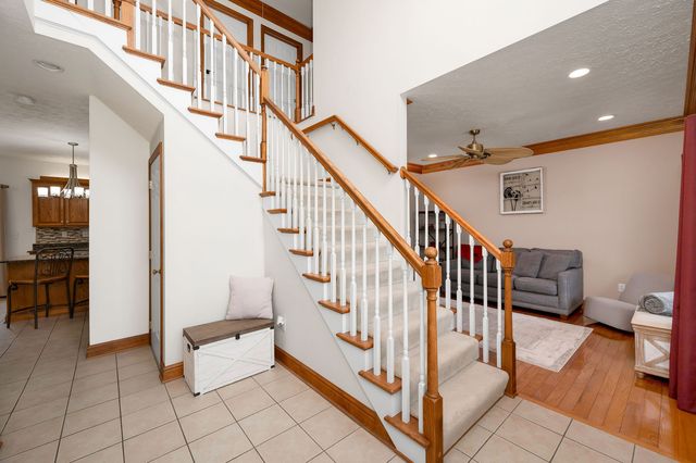 227 Saint Leonards Lane, Cranberry Twp, PA 16066