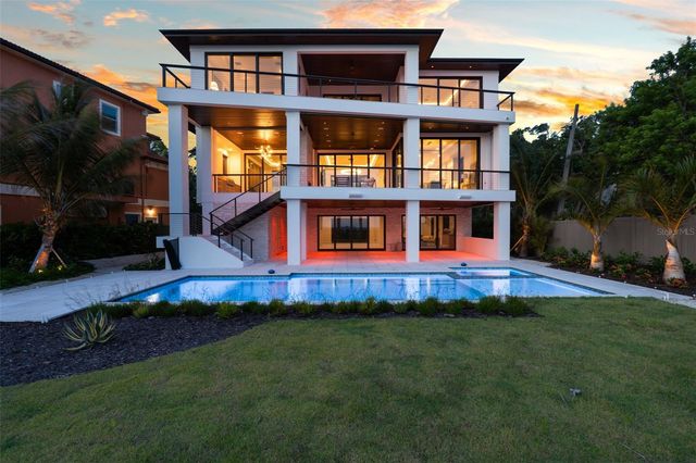 7324 POINT OF ROCKS ROAD, Sarasota, FL 34242