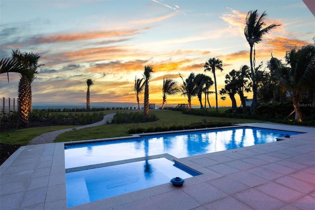 7324 POINT OF ROCKS ROAD, Sarasota, FL 34242