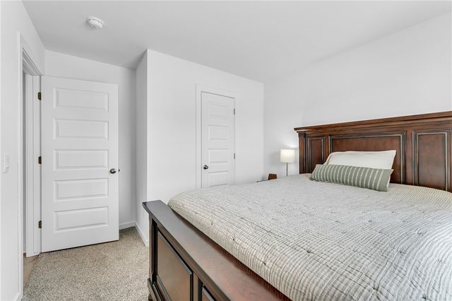 982 Emerald Street, Prairie Grove, AR 72753