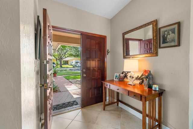 5569 SW 112TH Terrace, Cooper City, FL 33330