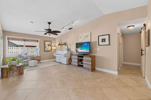 5569 SW 112TH Terrace, Cooper City, FL 33330
