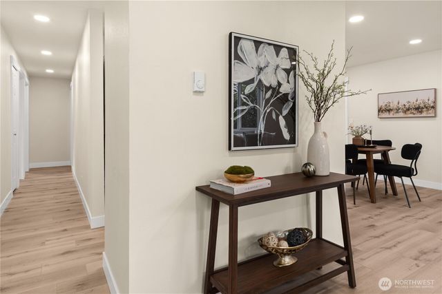 6485 NE Bell Str., Suquamish, WA 98392