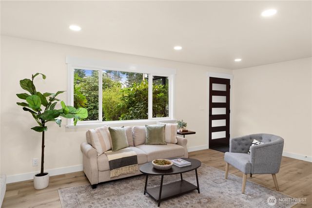 6485 NE Bell Str., Suquamish, WA 98392