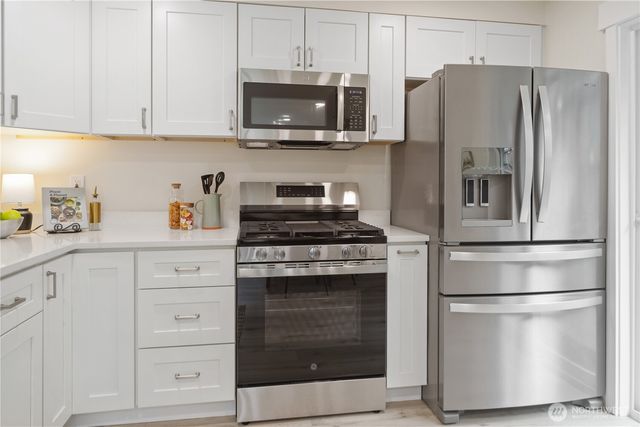 6485 NE Bell Str., Suquamish, WA 98392