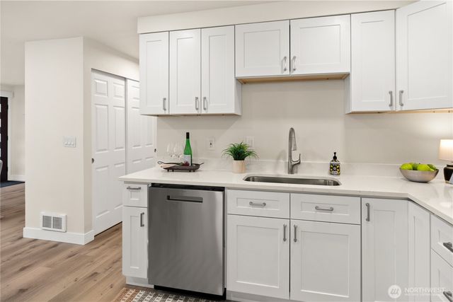 6485 NE Bell Str., Suquamish, WA 98392