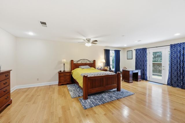 106 Churchill Drive, Berea, KY 40403