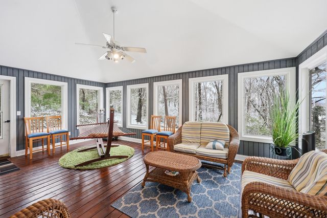 106 Churchill Drive, Berea, KY 40403