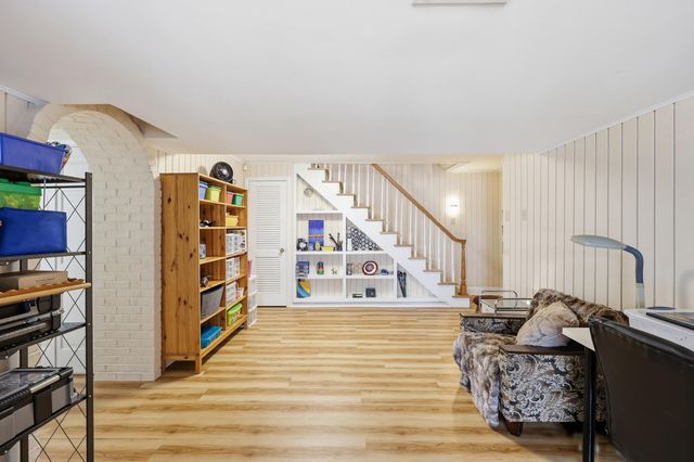 106 Churchill Drive, Berea, KY 40403