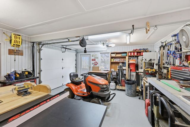 106 Churchill Drive, Berea, KY 40403