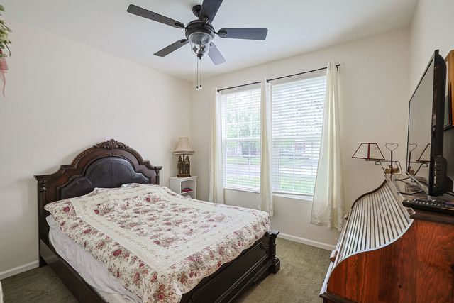12926 Oak Grove Drive, Huntley, IL 60142