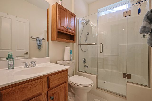 12926 Oak Grove Drive, Huntley, IL 60142