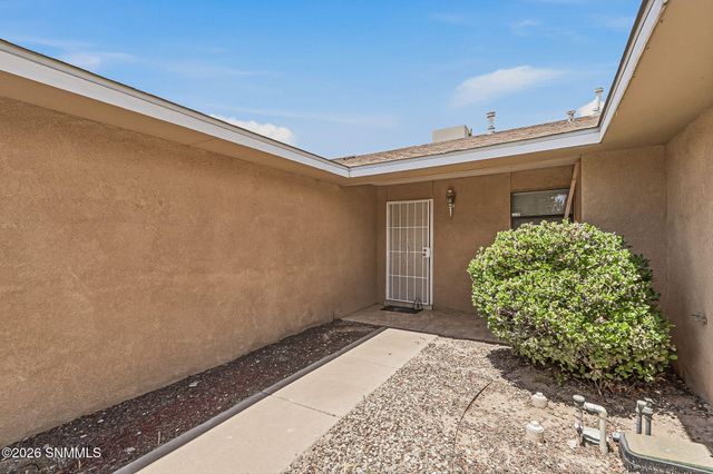 4721 Rio Vista Drive, Las Cruces, NM 88007