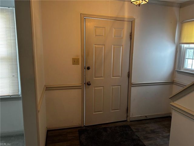 2101 Village Green PW, Newport News, VA 23602