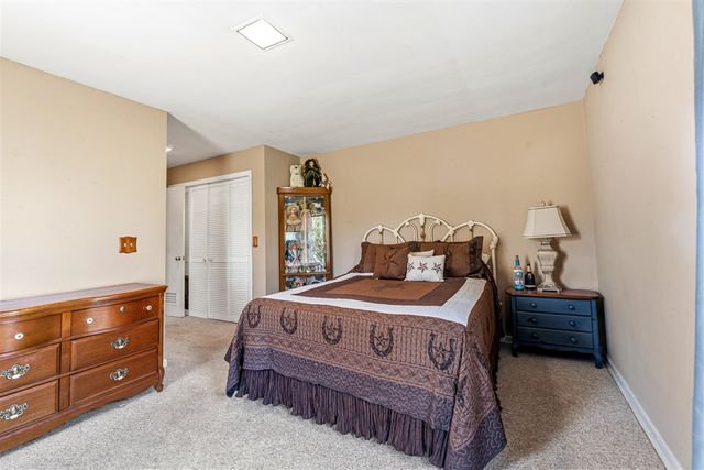 1805 W Kilgore Road, Portage, MI 49024