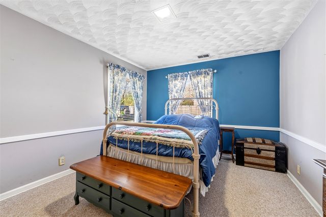 1805 W Kilgore Road, Portage, MI 49024