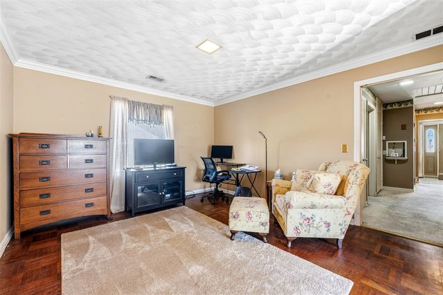 1805 W Kilgore Road, Portage, MI 49024