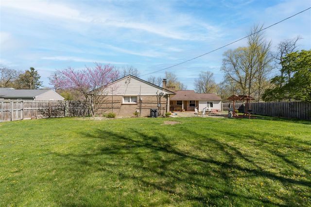 1805 W Kilgore Road, Portage, MI 49024