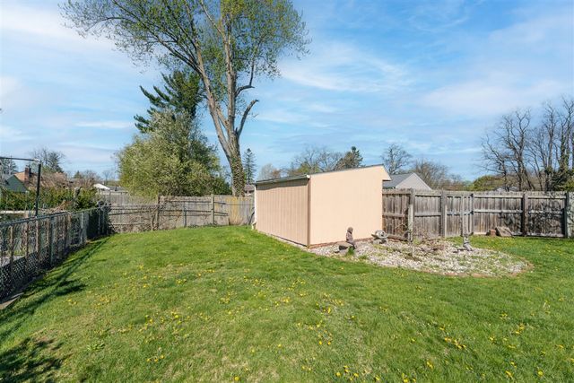 1805 W Kilgore Road, Portage, MI 49024