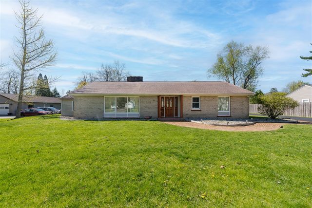 1805 W Kilgore Road, Portage, MI 49024