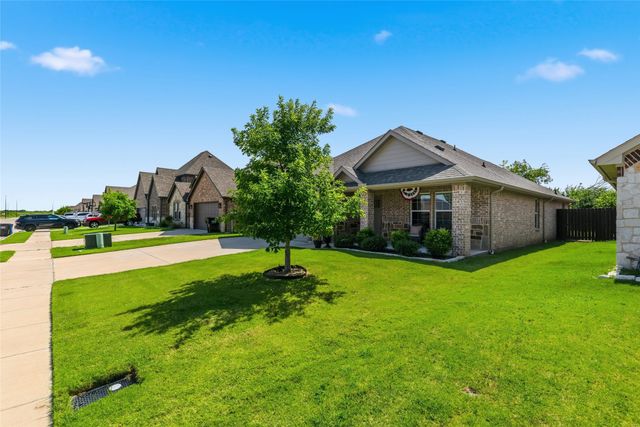 7904 Grant Lane, Greenville, TX 75402
